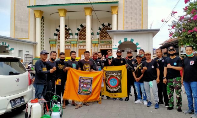 Cegah Penyebaran Covid-19, PSHT Bersama PSHWTM Badung & Denpasar Lakukan Penyemprotan Disinfektan