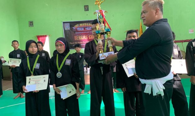 Targetkan Pesilat Prestasi, PSHT Bergas – Cabang Kab. Semarang Selenggarakan Kejuaraan Antar Siswa
