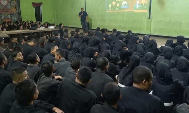 KESBANGPOL Semarang Hadiri Wawasan Kebangsaan Dalam Pemusatan PSHT, Sekaligus Sebagai Pemateri