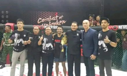 Pendekar PSHT Berjaya di One Pried MMA, Agus Susilo Apresiasi Suwardi Sebagai Contoh Dalam “Pencak Umumnya”