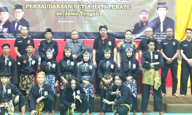 Ketum Muhammad Taufiq Apresiasi dr. Kun Sriwibowo Sukses Kembangkan Senam dan Jurus PSHT