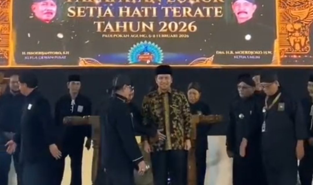 Wagub Jatim Emil Elestianto Dardak Hadiri Parluh yang Dianggap Ilegal