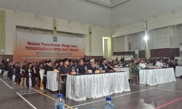 Wisuda Warga Baru PSHT Provinsi Bali Berlangsung Khidmat di Graha Budaya Lotring Kuta